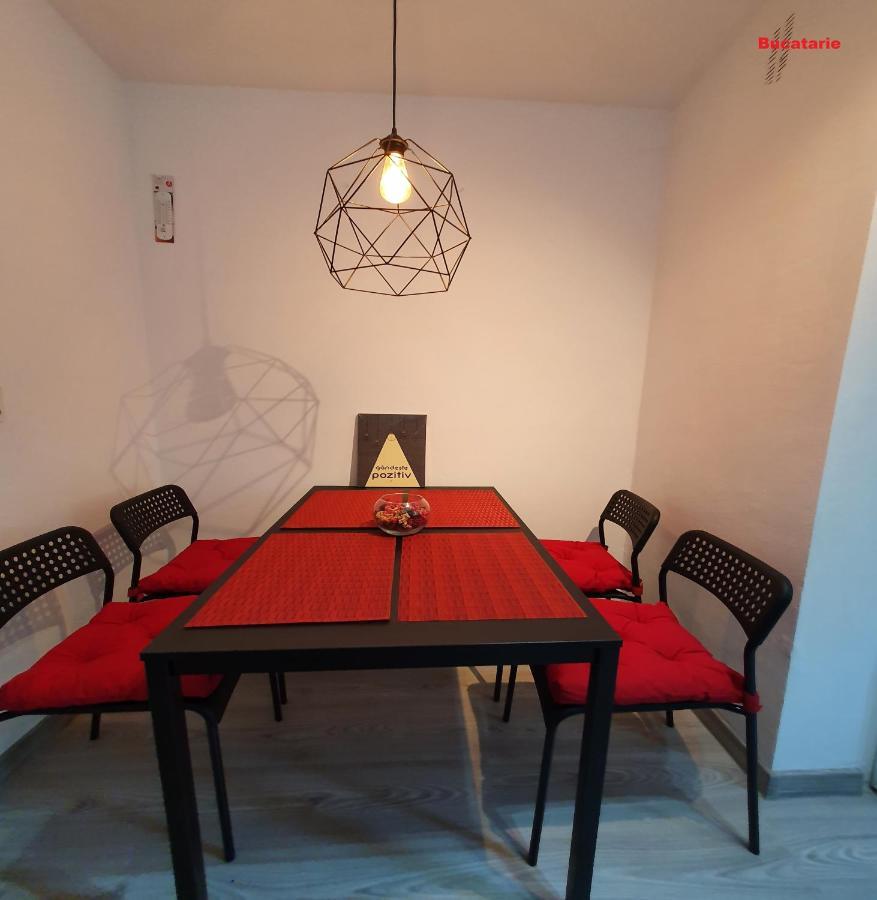 Mia Central Apart, 3 Rooms, 2 Baths, Afi Mall Braşov Exteriör bild